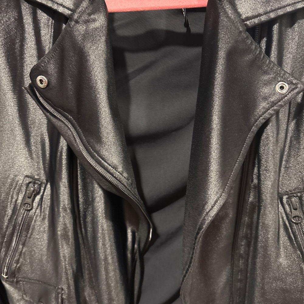 Jacket - Picture 2 of 3